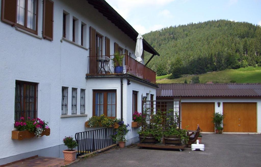 Landhaus Mast 바이에르스브론 외부 사진